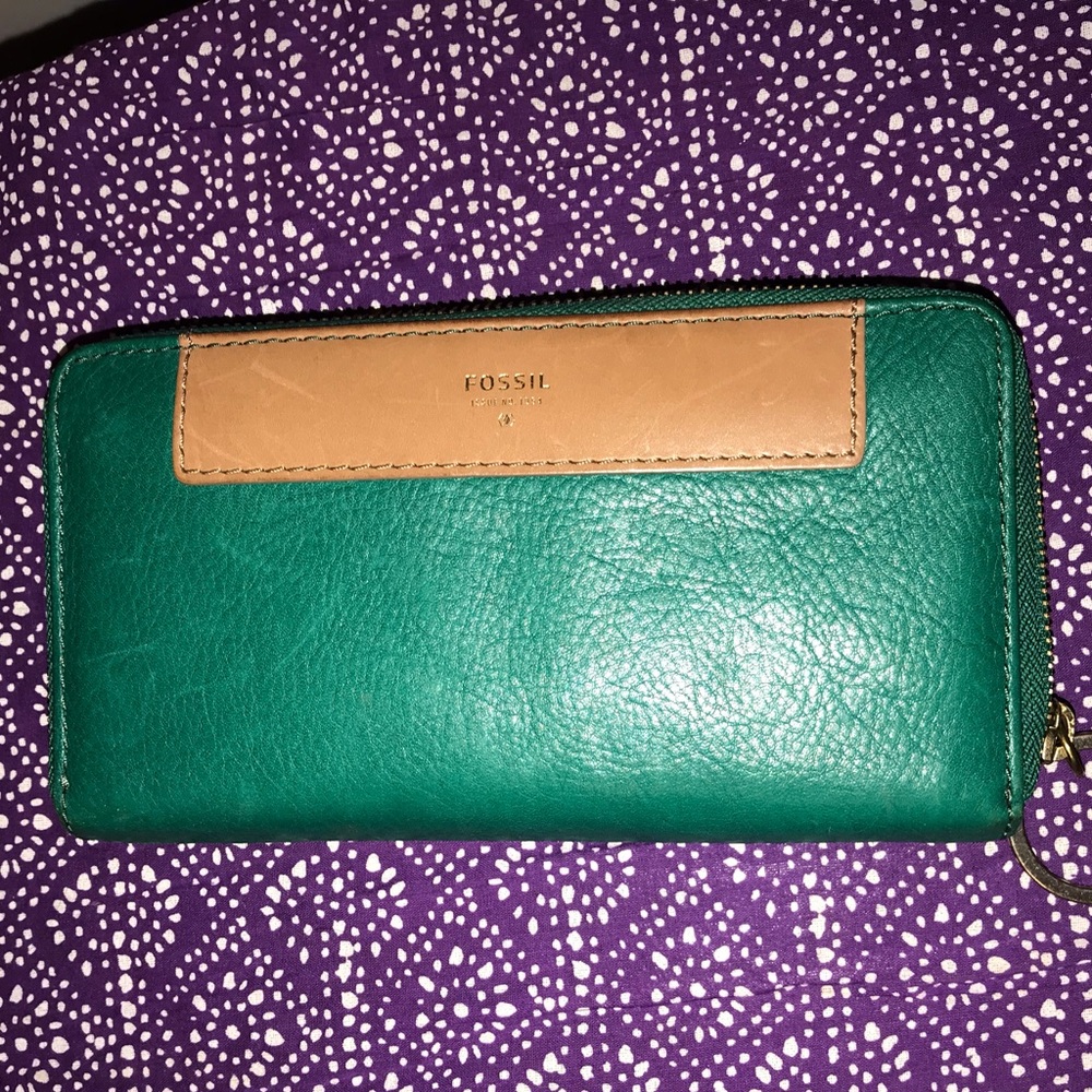 FOSSIL WALLET